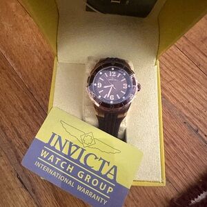 INVICTA WOMENS WATCH copper color NIB divers watch brown band